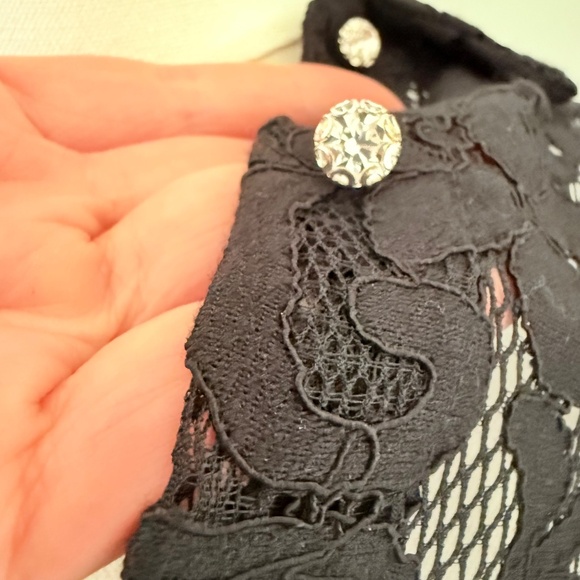 Karen Kane Cotton Lace Blouse in Black, Sz S - Picture 3 of 7